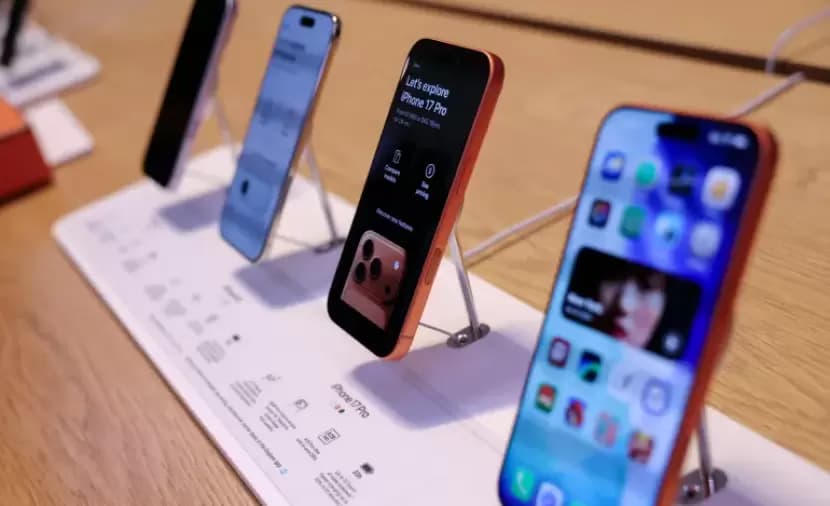 September sees five phones competing