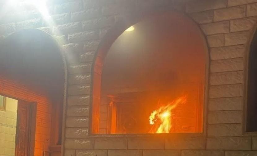 West Bank settlers set fire to homes and mosque