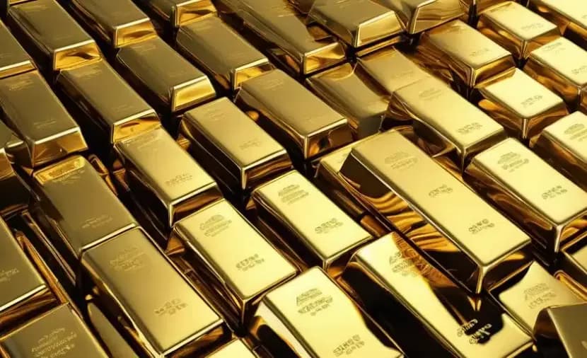 الذهب يتجه لأكبر خسارة أسبوعية في شهر ونصف والدولار ينخفض