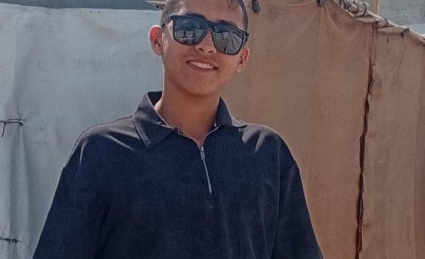Khaled Qaza'at as Minister of Happiness in Gaza Camps