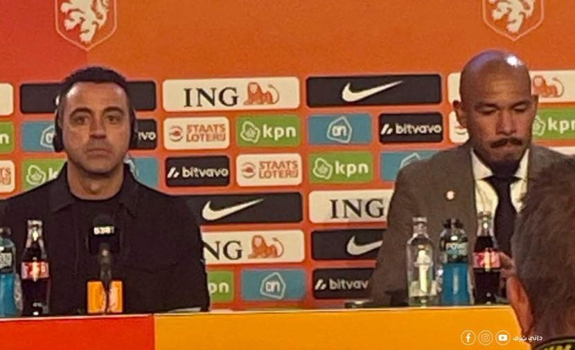 Dutch coach criticizes Xavi publicly