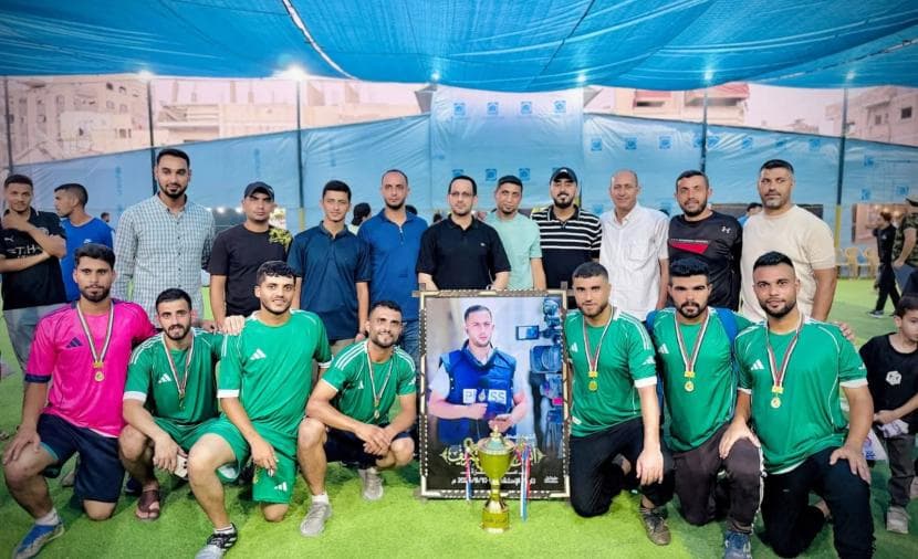 Football match honors martyr journalist Anas Sharif