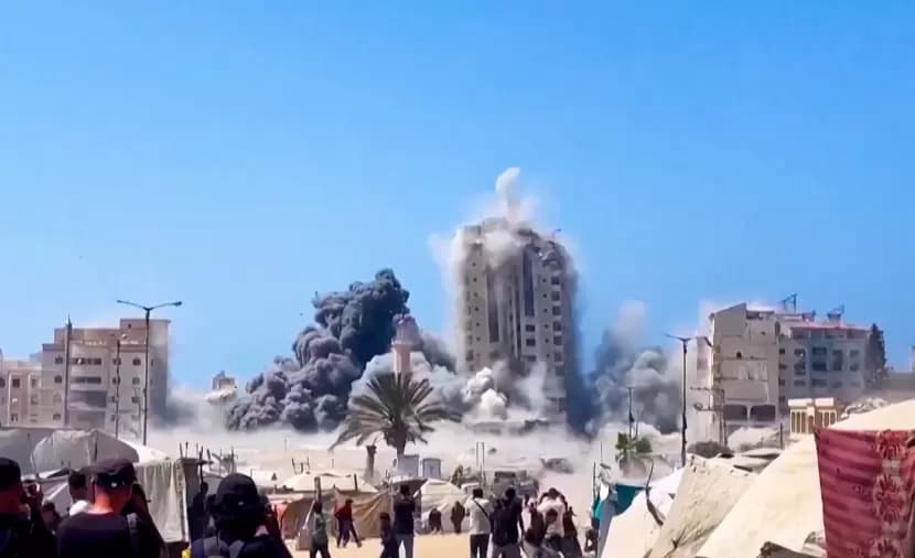 Gaza Under Gradual Collapse