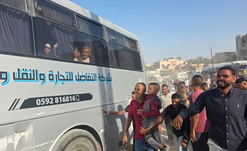 نهاد الخالدي تعود إلى غزة بعد غياب طويل