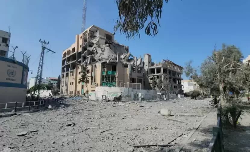 الرسوم الجامعية تحد من طموح الطلاب