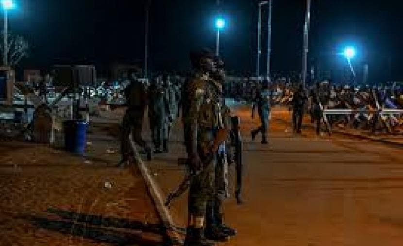 Gunfire and Explosions in Niamey