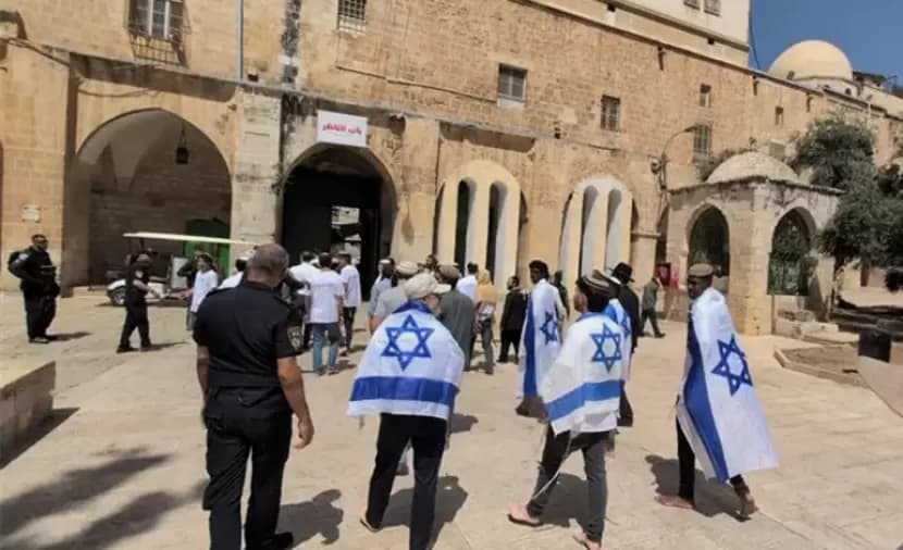 شرطة الاحتلال تعزز تقسيم الأقصى