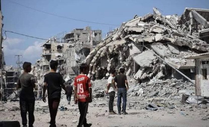 الأورومتوسطي: إسرائيل تنقل ركام غزة لطمس أدلة