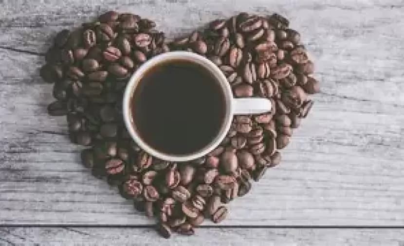 دراسة: 5 أكواب قهوة يوميًا تقلل سرطان الكبد