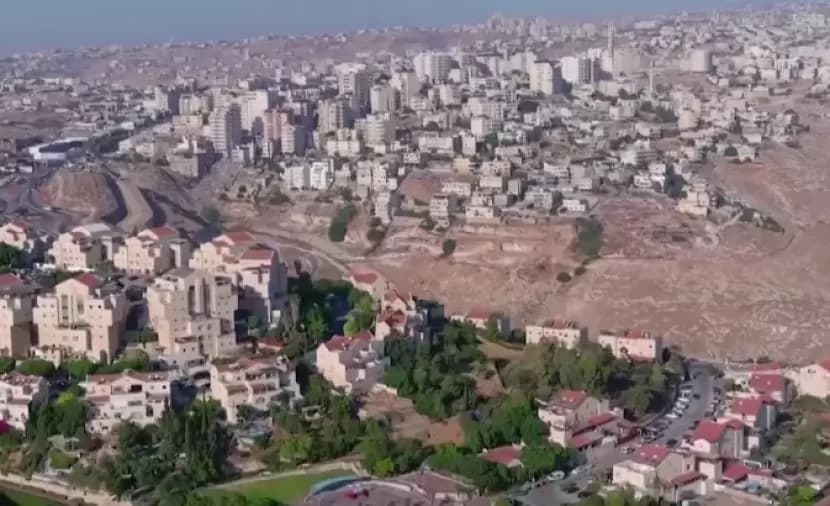 Hamas Alerts on West Bank Settlement Growth