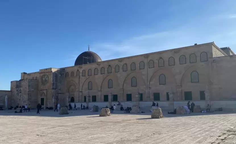 Attempt to partition Al-Aqsa with eastern courtyard wall
