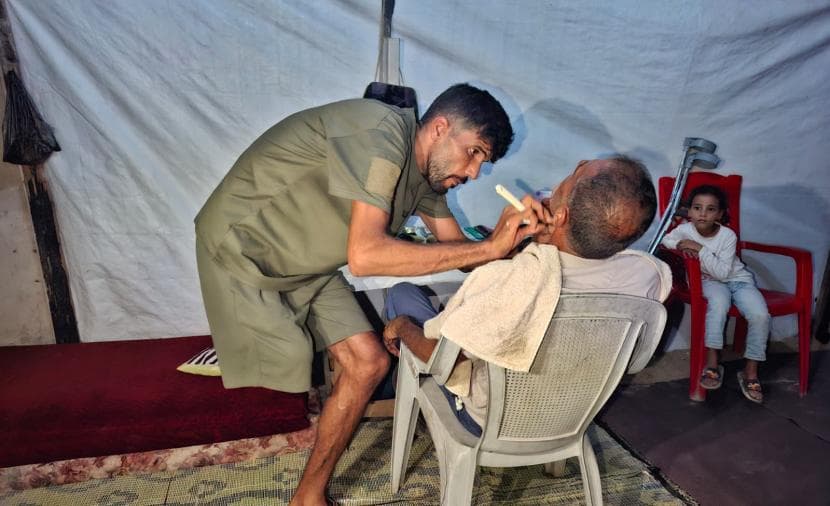 Shadi Al-Barrawi transitions from injury to barber
