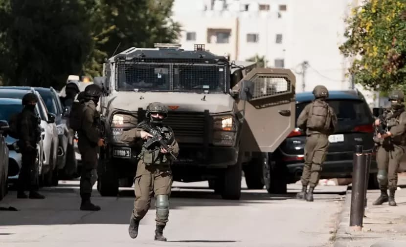الاحتلال يشن حملات اقتحام واعتقالات في الضفة