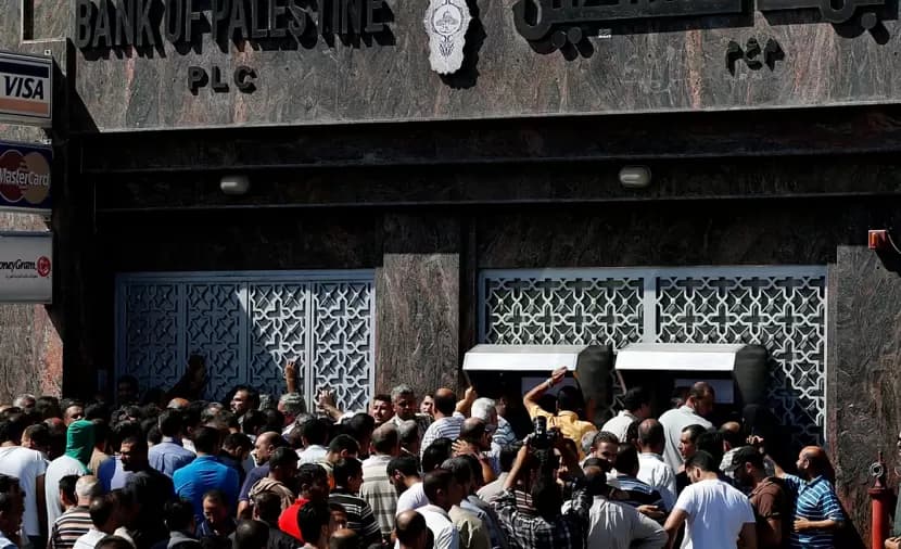 Gaza Traders Face New Banking Hurdle