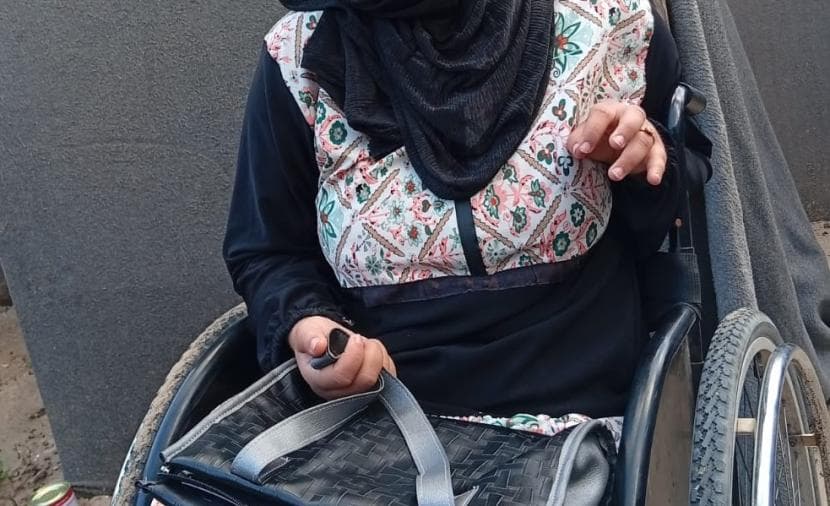 شمس تنتظر فرصة للعيش