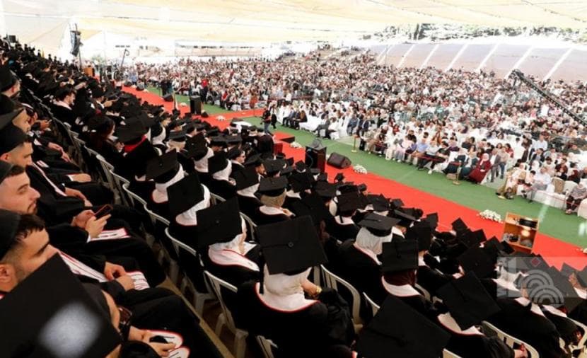 الإحصاء يوضح نسبة الشباب في فلسطين