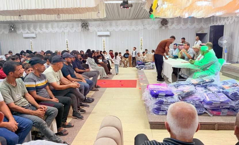 مبادرات تكافلية تملأ أمل غزة