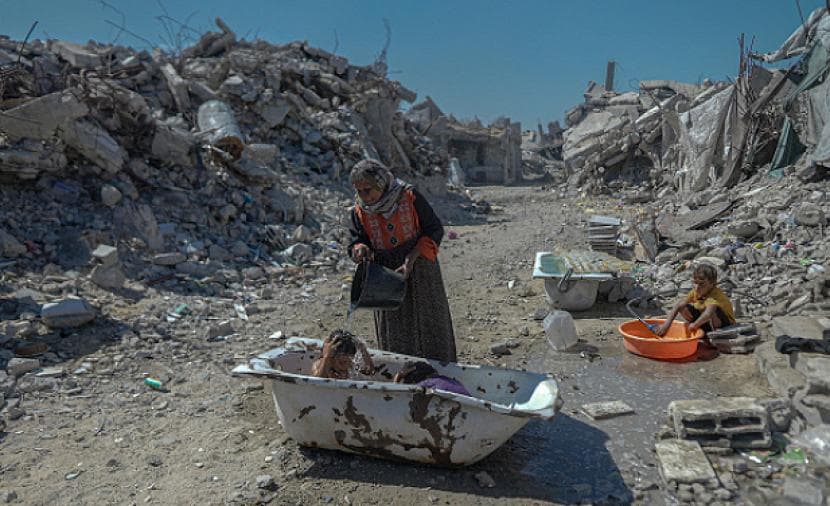 Gaza Crisis Worsens Amid Airstrikes