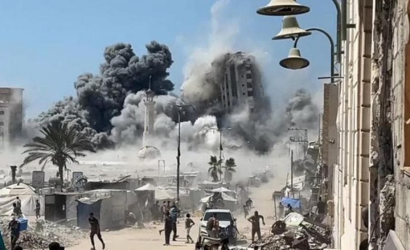 Young man killed and wounded by Gaza gunfire