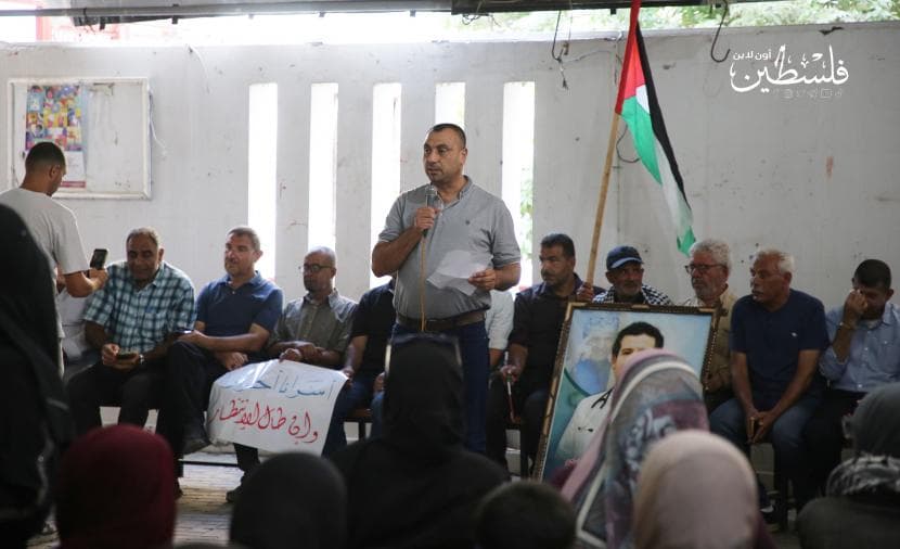 لجنة الأسرى ومطالب دولية