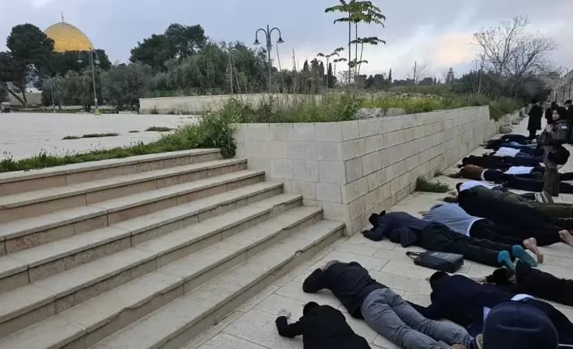 Hamas warns of occupation plan at Al-Aqsa