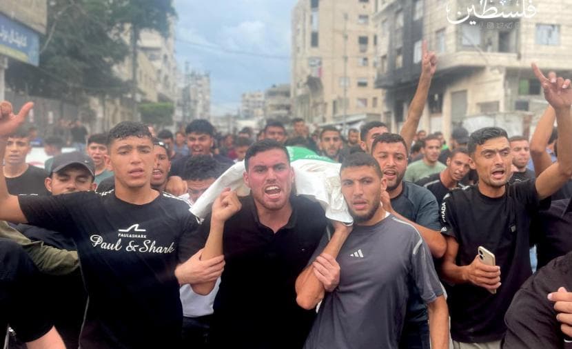 غزة تودع الشهيدين البيك وأبو فول