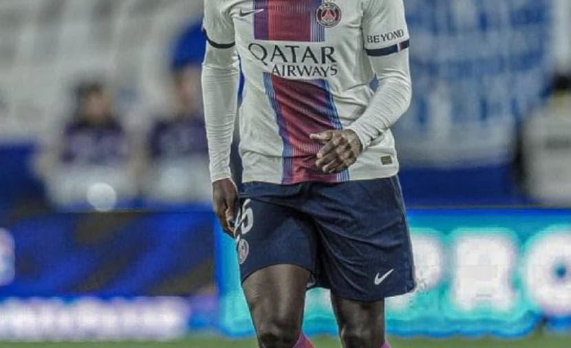 Paris Saint-Germain faces setback before Barcelona match