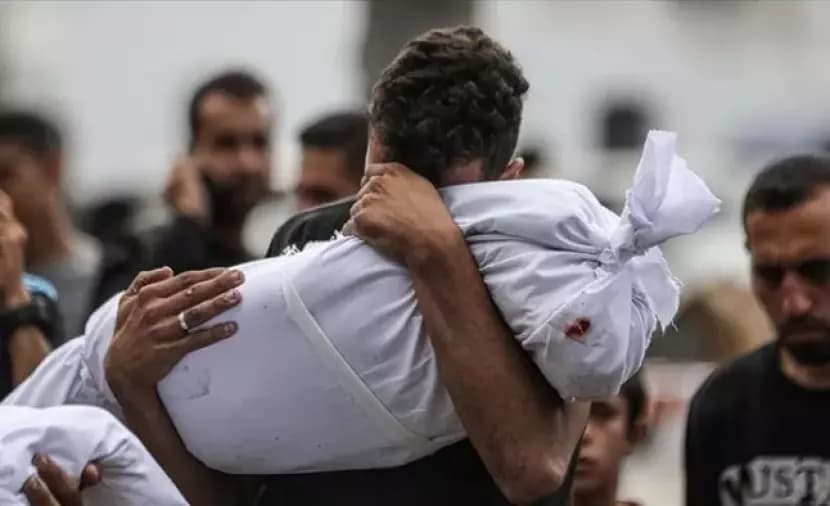 طفلة تستشهد برصاص الاحتلال في مخيم النزوح