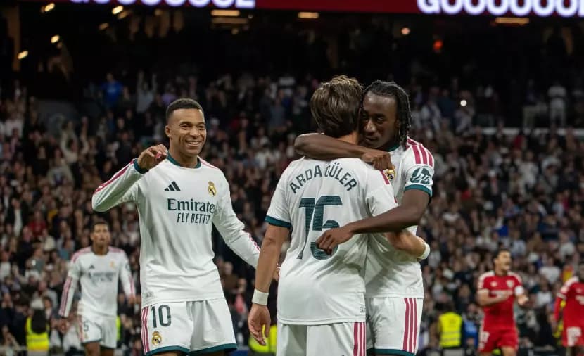 ريال مدريد يهزم إشبيلية برباعية قبل الكلاسيكو