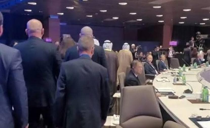 تركيا و14 دولة تغادر قمة سيكا مع بداية كلمة هرتسوغ