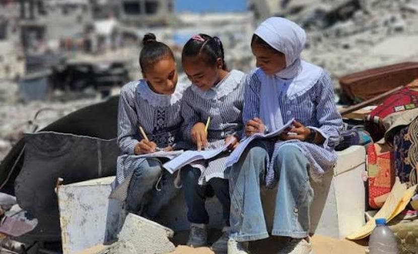 تعليم غزة يحذر من اعتداءات الاحتلال