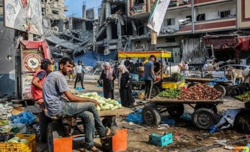 Gaza families face tough choices amid rising prices