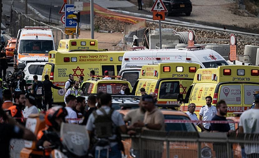 Hebron incident injures settlers, two youth killed
