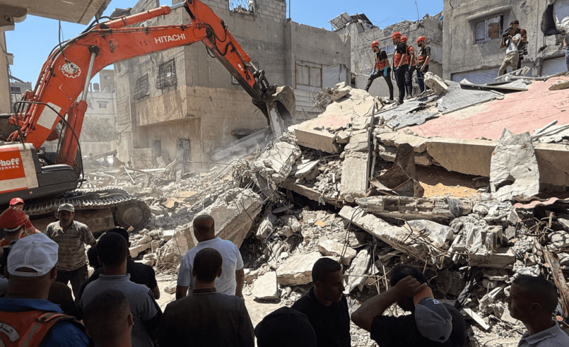Gaza rubble hides 8,000 bodies