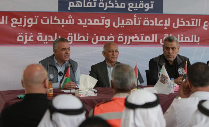 غزة البلدية و"الفارس الشهم 3" تتفقان على تأهيل شبكات المياه