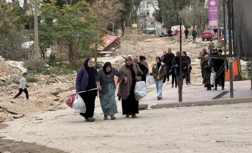 Cats and Summitirich oppose West Bank camps ruling