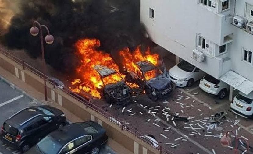 انفجار في أرمون هنتسيف يصيب شخصين