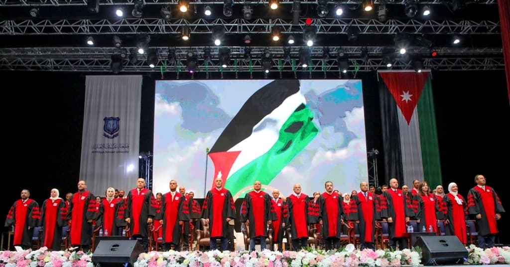 Dr. Al-Hourani officiates second day of Oman Ahliya graduation ceremony for Batch 33 students