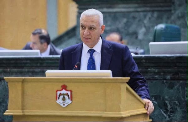 Al-Amous urges ending parallel admissions