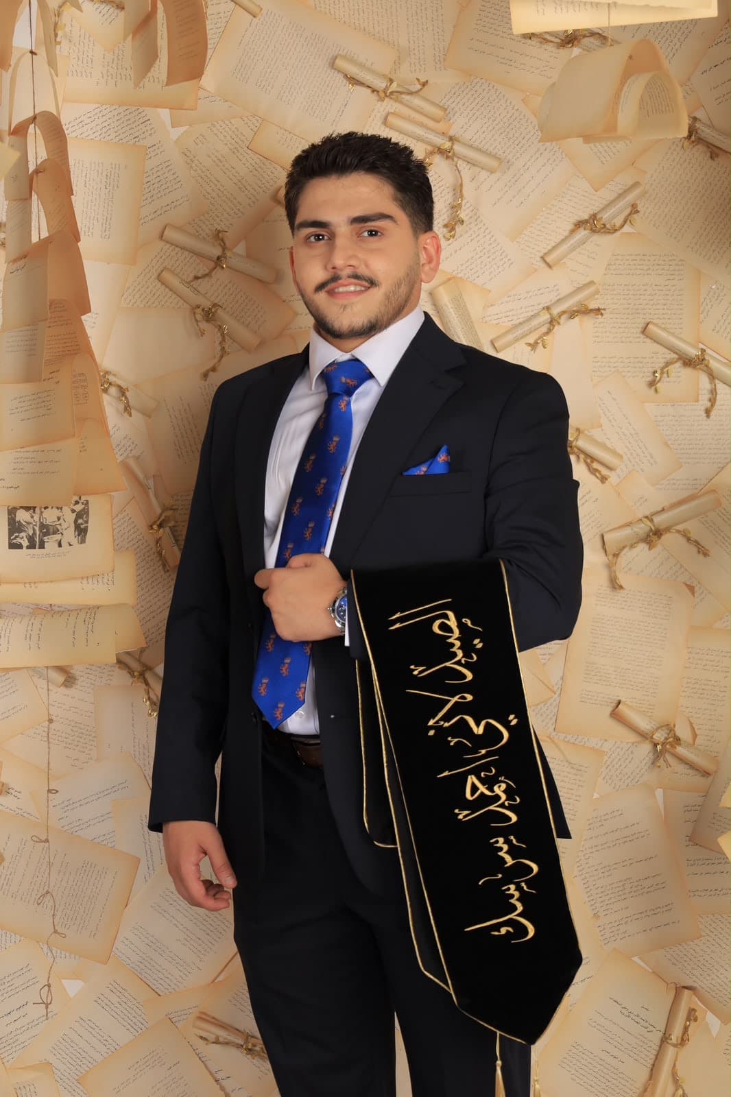 مباركة للدكتور أحمد سرسك في تخرجه