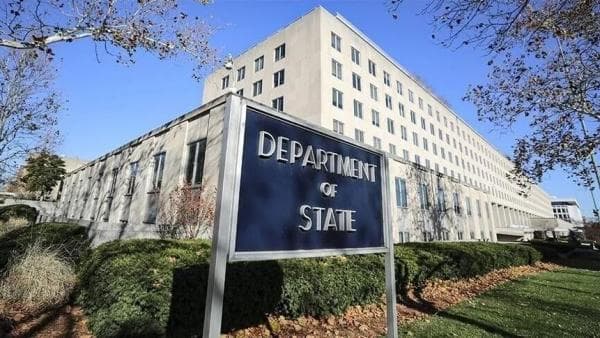 U.S. urges citizens in Middle East to prepare to depart