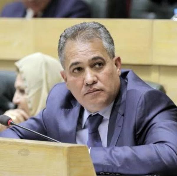 الهميسات يطلب توضيحات حكومية عن دورة سياحية