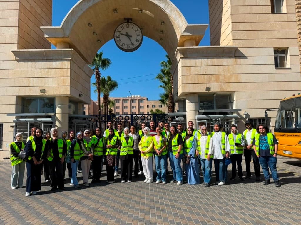 Amman Al-Ahliyya hosts clothing drive with Hashemite Charity