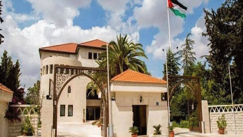 تفعيل قرار الإجازة بدون راتب