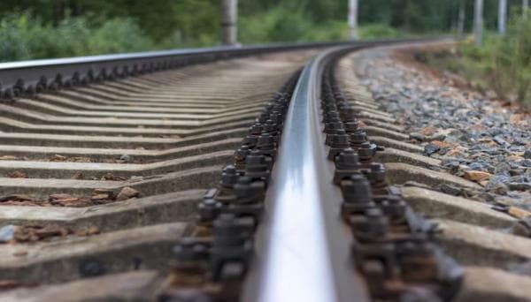Officials urge against land expropriation for railways
