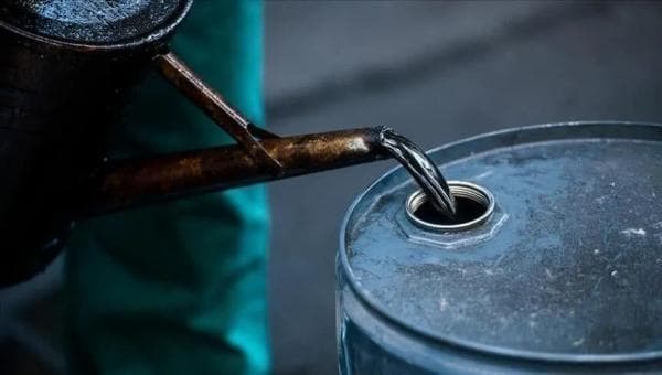 Oil declines despite Iran concerns