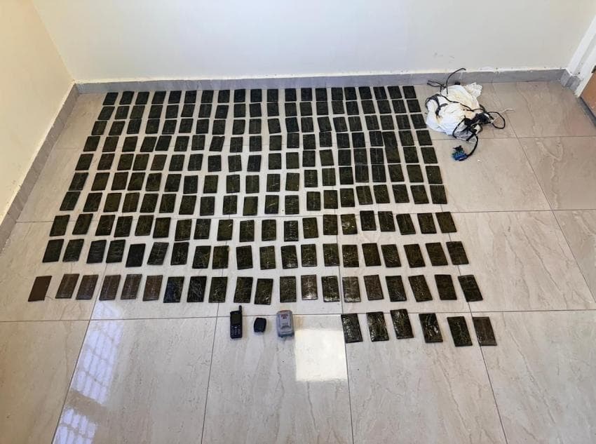 Army intercepts two balloon drug smuggling attempts