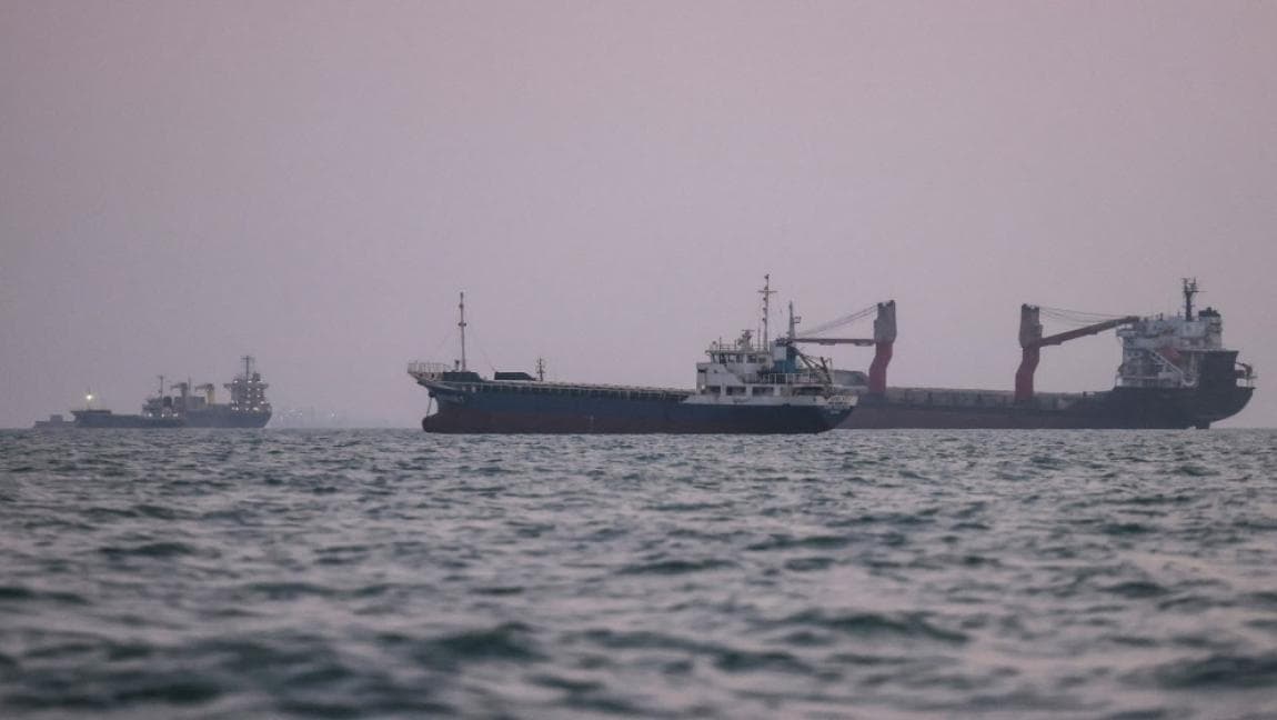 Iran Attacks 10 Ships Amid US Strikes