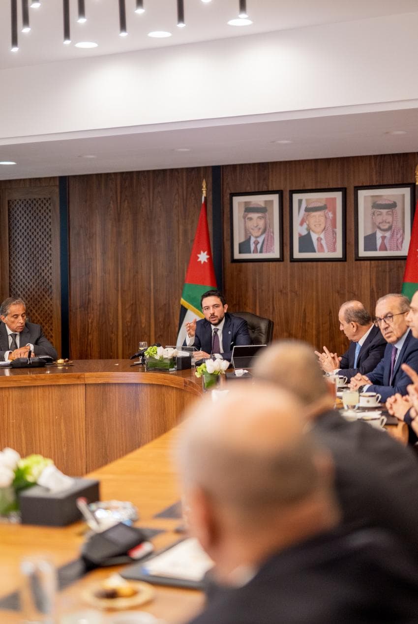 نائب الملك يطالب بسرعة مواجهة التداعيات الاقتصادية