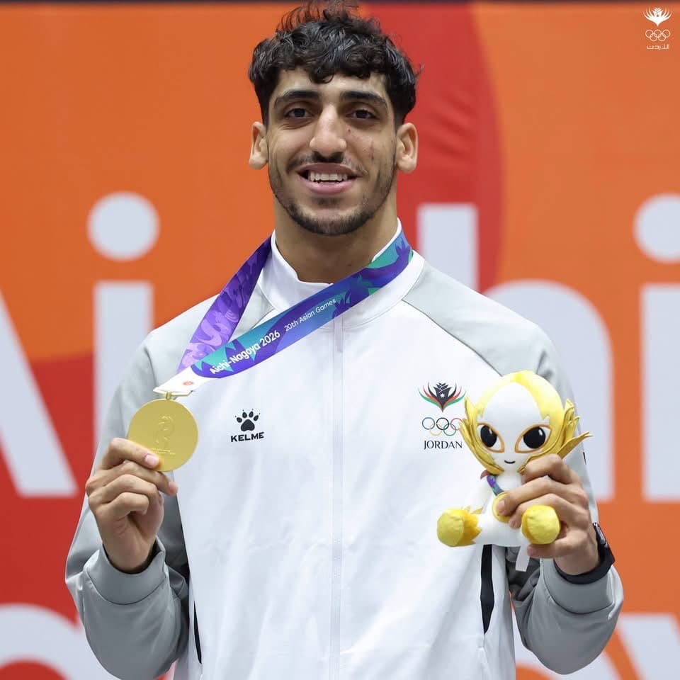 الجعفري يتوج بالميدالية الذهبية في كراتيه ناغويا